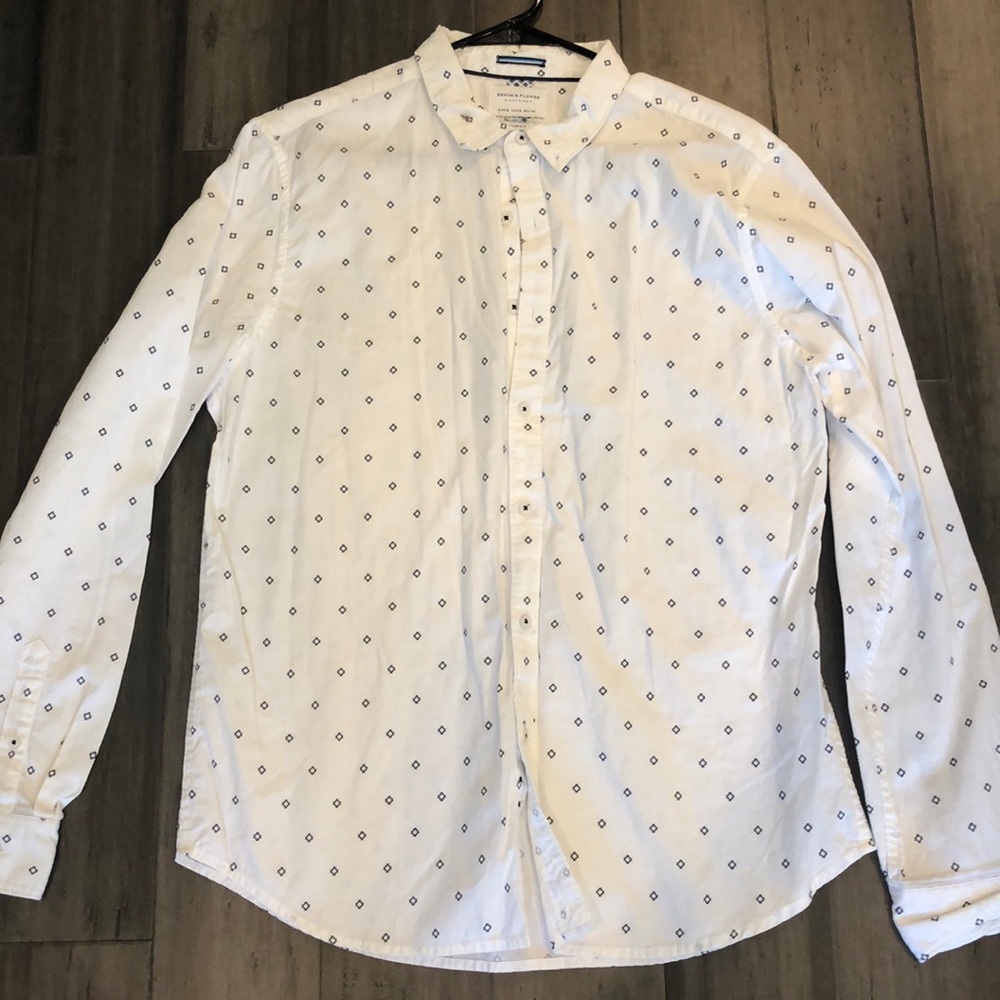 Denim & Flower Men’s XL slim fit button down shirt